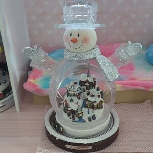 Thomas Kinkade Bradford Exchange Snowman Globe with Silver and White Accents